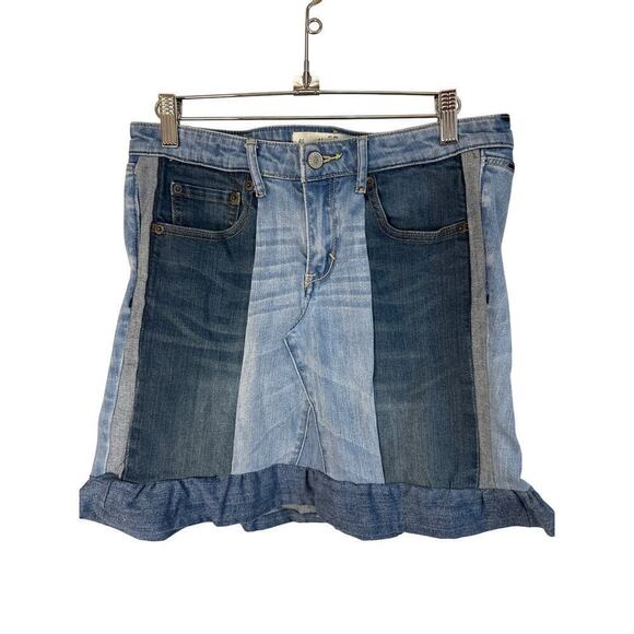 Cool Repurposed Denim Skirt, Abercrombie and Levi's,Womens Size 6, One of a Kind - Picture 2 of 5